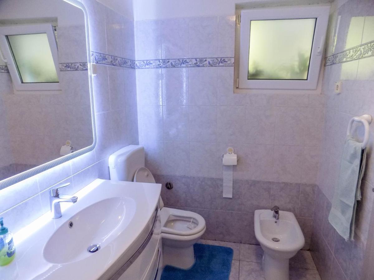 Oriella Apartmans And Room Novigrad  ภายนอก รูปภาพ