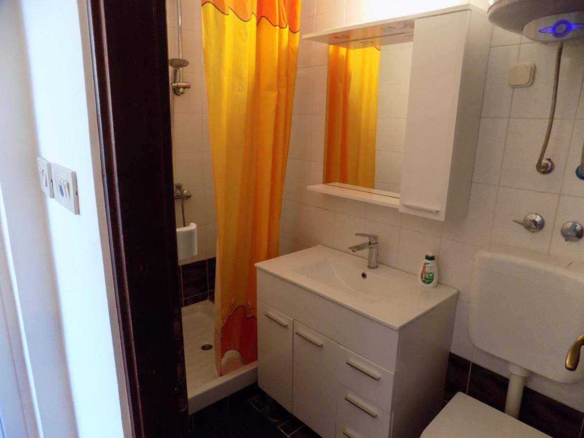Oriella Apartmans And Room Novigrad  ภายนอก รูปภาพ